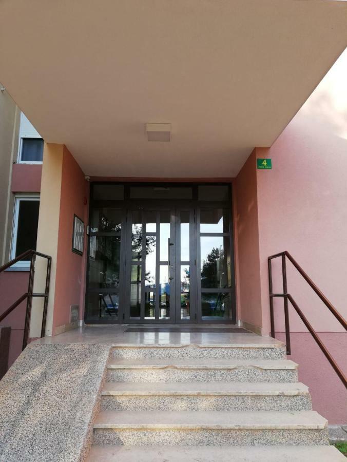 Apartment White Пула Экстерьер фото